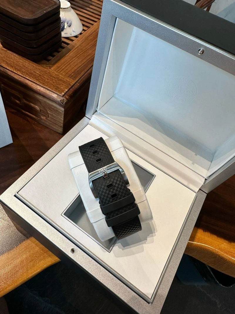 IWC Watches Tailored 185001