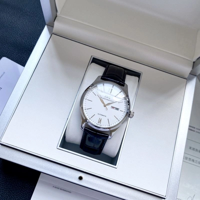 IWC Watches Resilient 184781