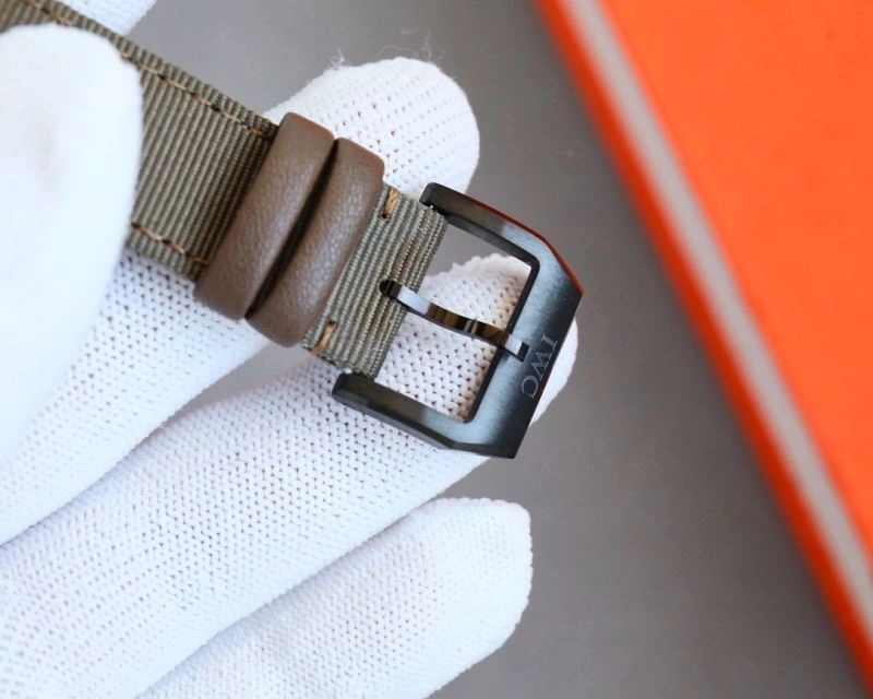 Versatile IWC Watches 184714