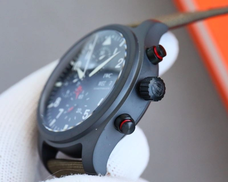 Versatile IWC Watches 184714