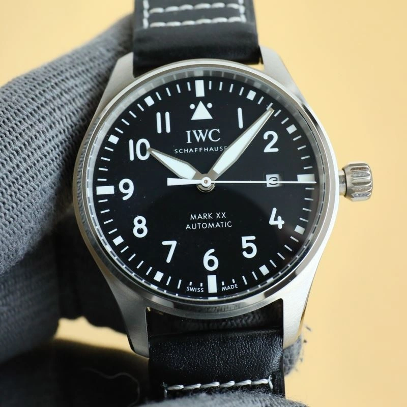 IWC Watches WellDesigned 184701