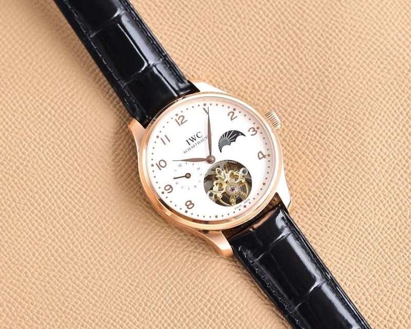 Effortless IWC Watches 184681