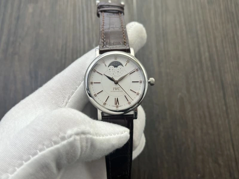 IWC Watches WellDesigned 184632