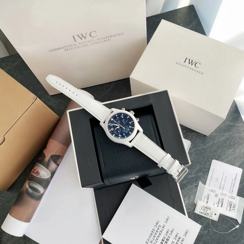 Effortless IWC Watches 184583