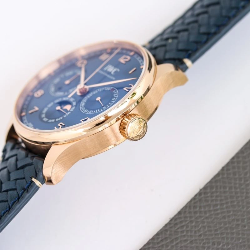 IWC Watches WellDesigned 184975