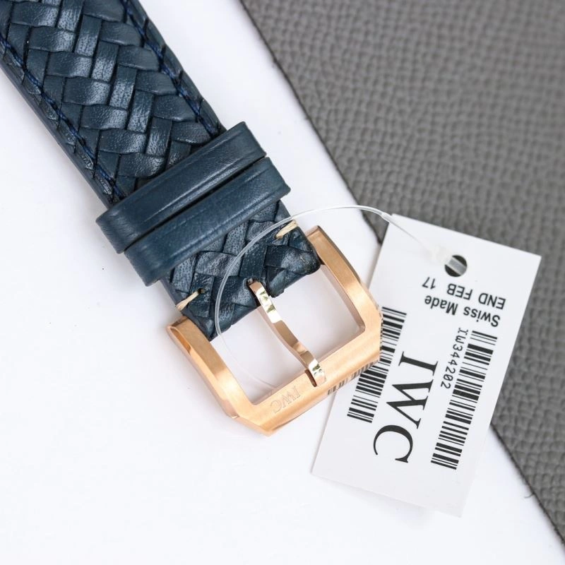 IWC Watches WellDesigned 184975