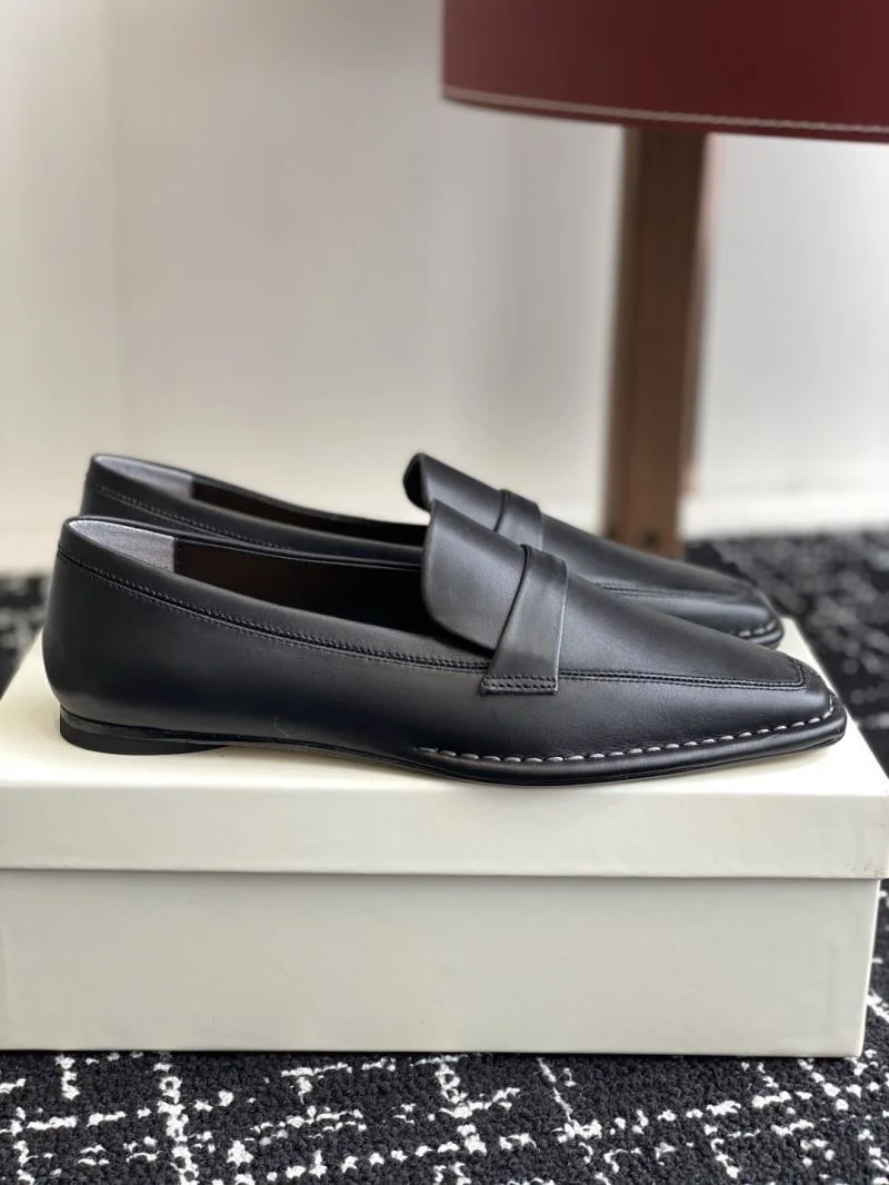WeatherProof Icicle Shoes 6263
