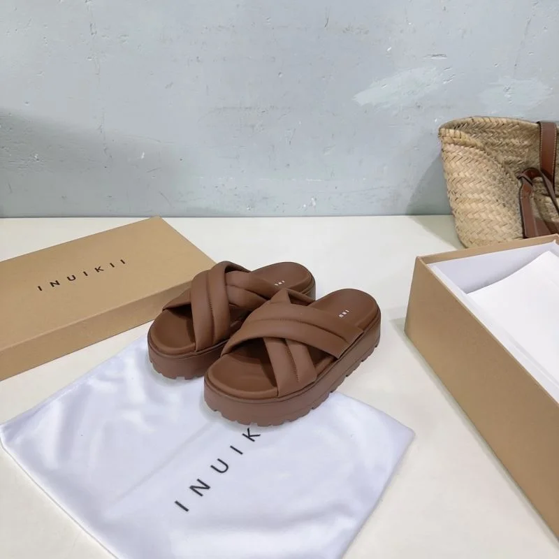 WellDesigned Inuikii Sandals 12278