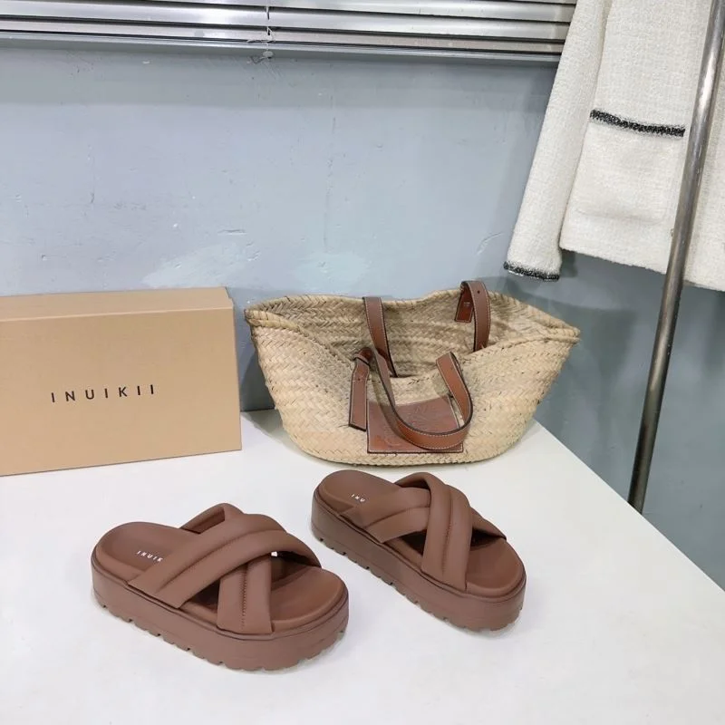 WellDesigned Inuikii Sandals 12278