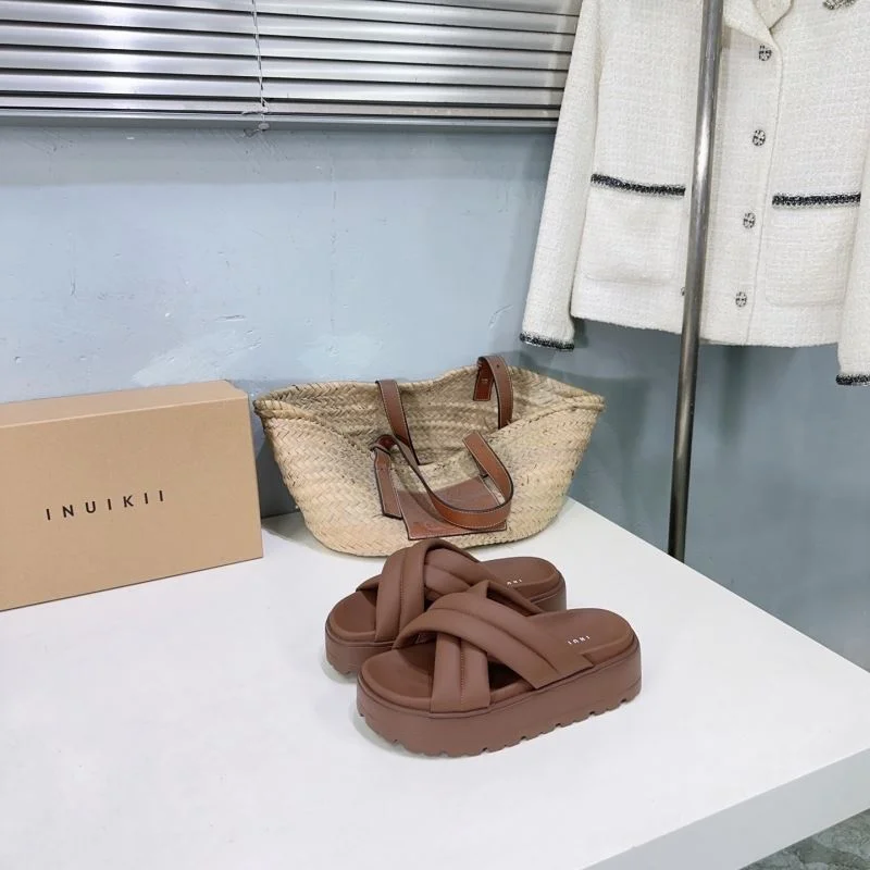 WellDesigned Inuikii Sandals 12278