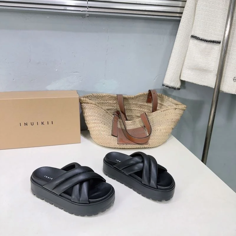 EyeCatching Inuikii Sandals 12276