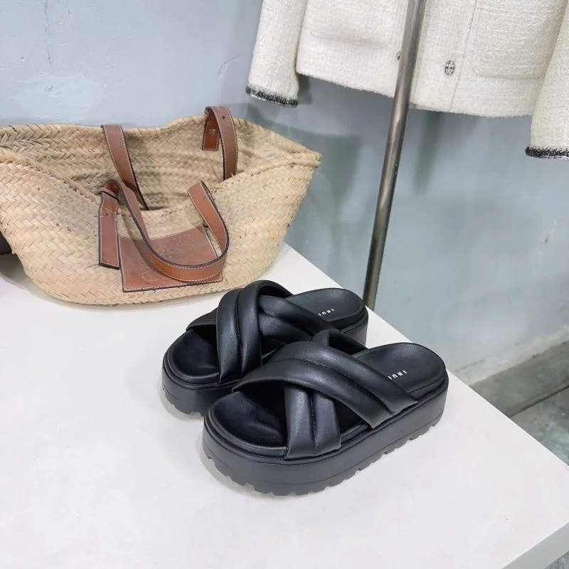 EyeCatching Inuikii Sandals 12276