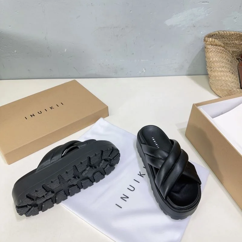 EyeCatching Inuikii Sandals 12276