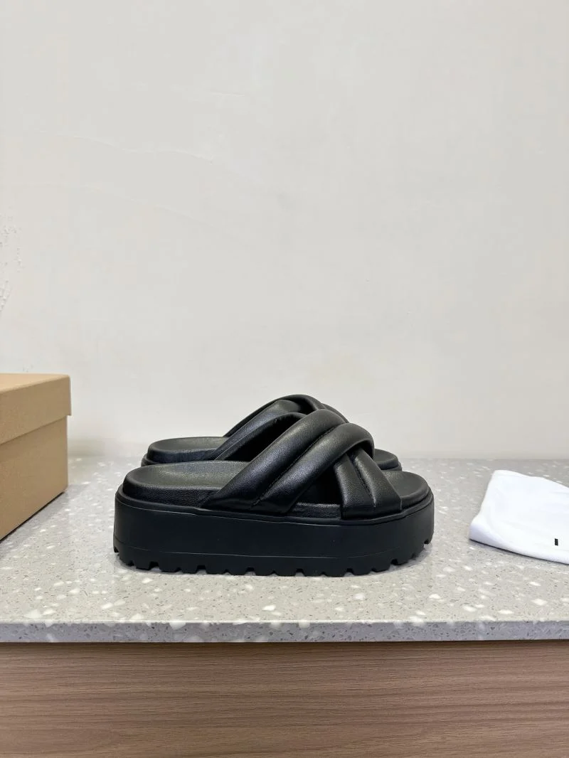 Breathable Inuikii Sandals 9931