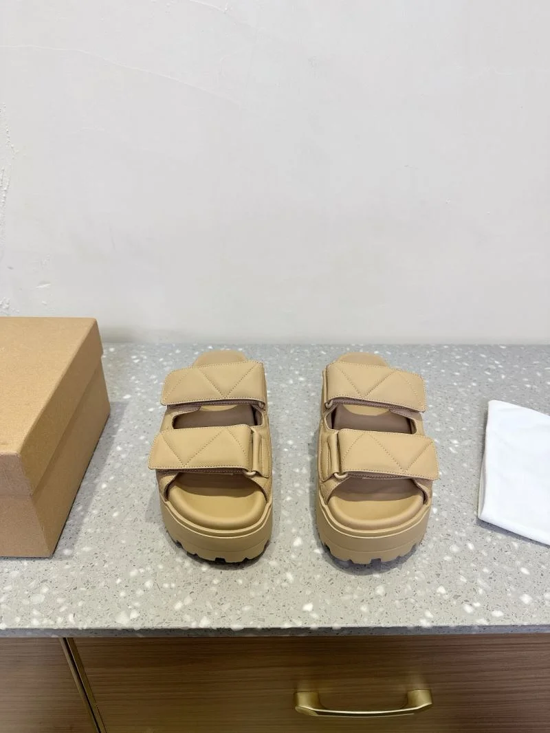 Inuikii Sandals MultiPurpose 9944