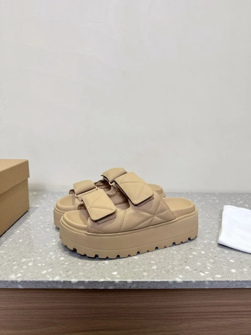 Inuikii Sandals MultiPurpose 9944