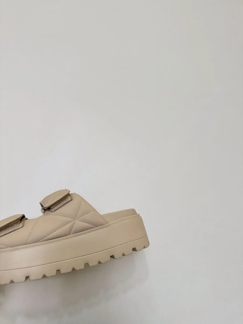 Inuikii Sandals MultiPurpose 9944