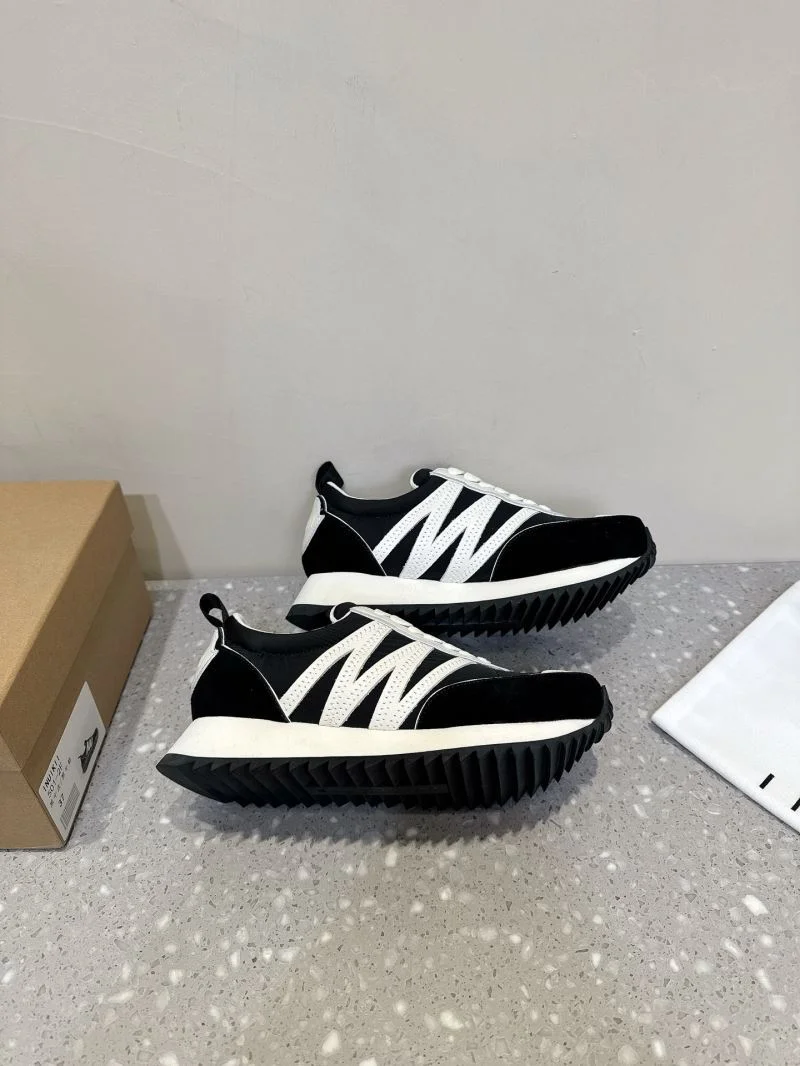 Comfortable Inuikii Shoes 8029