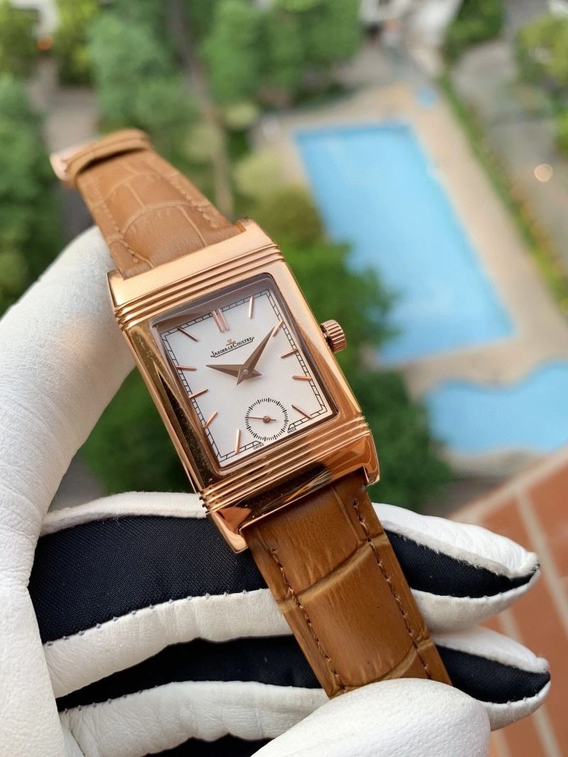 Sporty JAEGER-LECOULTRE Watches 186481