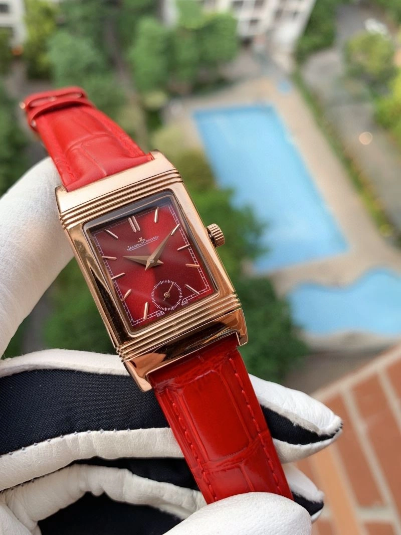 Sporty JAEGER-LECOULTRE Watches 186481