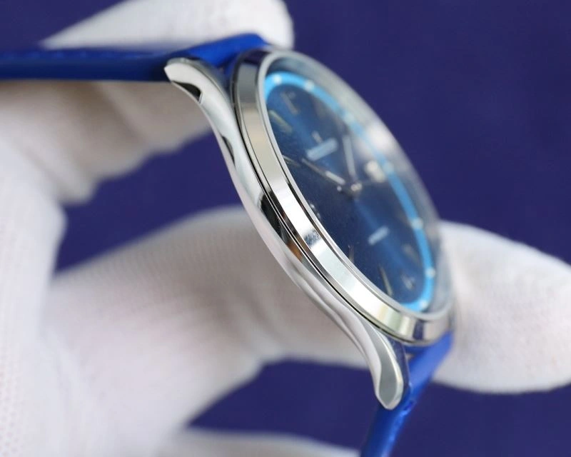 Snug JAEGER-LECOULTRE Watches 186427