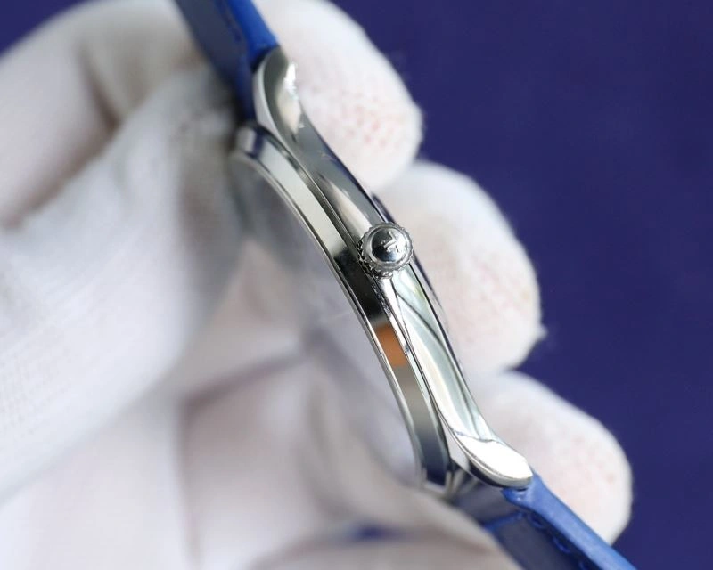 Snug JAEGER-LECOULTRE Watches 186427