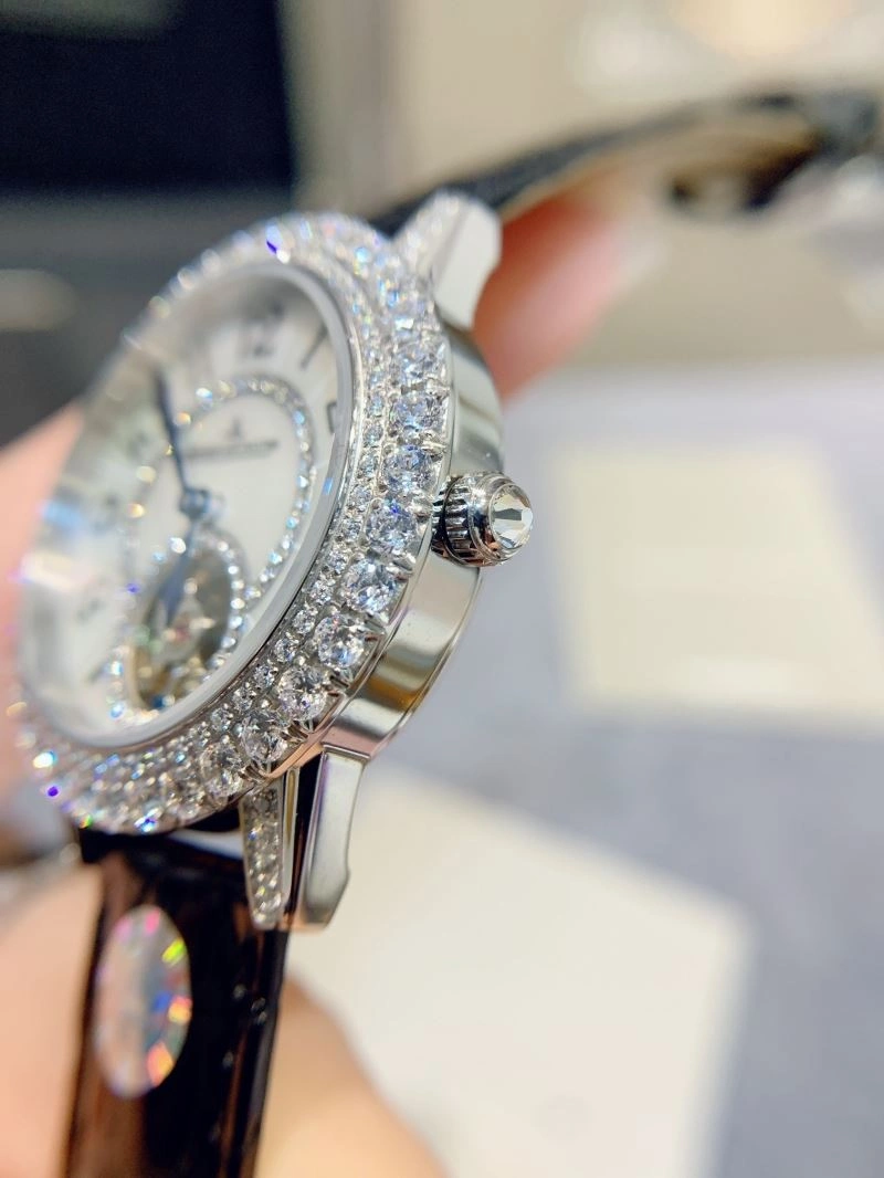 JAEGER-LECOULTRE Watches Vibrant 186404
