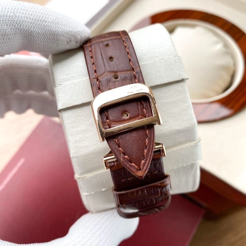 Effortless JAEGER-LECOULTRE Watches 186374