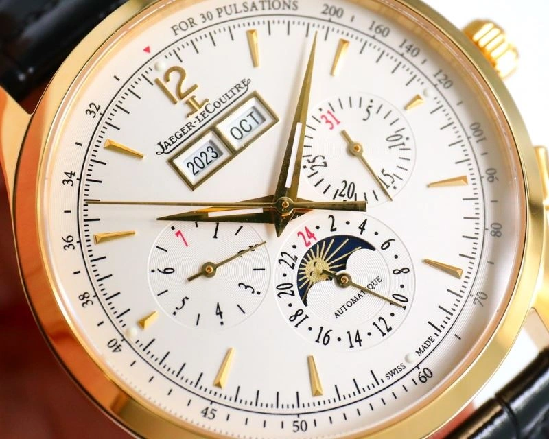 Versatile JAEGER-LECOULTRE Watches 186322