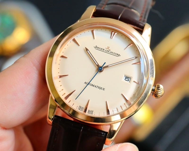 Snug JAEGER-LECOULTRE Watches 186240