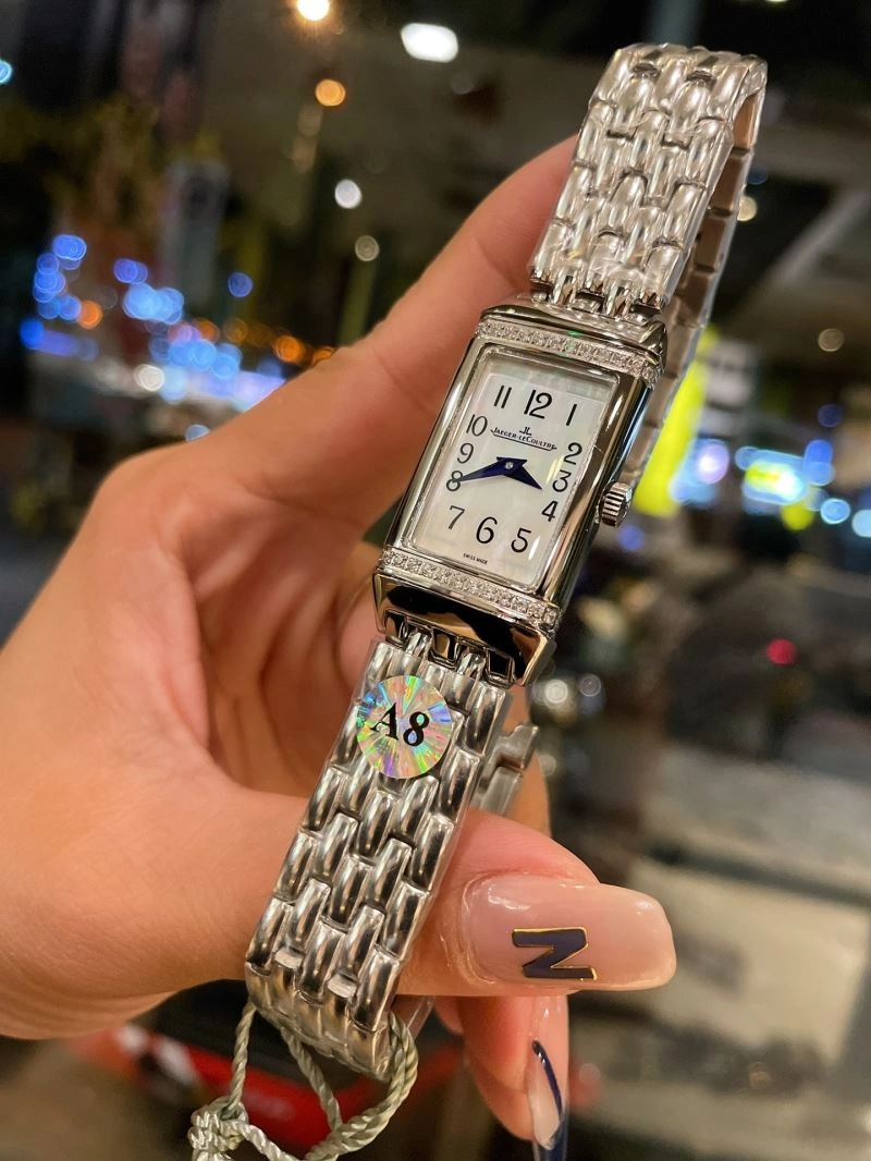 Effortless JAEGER-LECOULTRE Watches 186232
