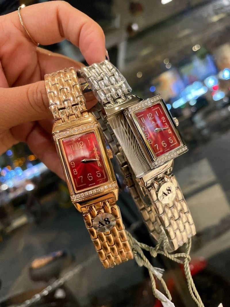 Effortless JAEGER-LECOULTRE Watches 186232