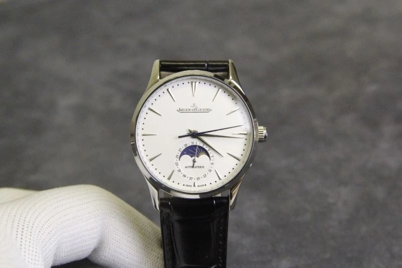 Elegant JAEGER-LECOULTRE Watches 186178