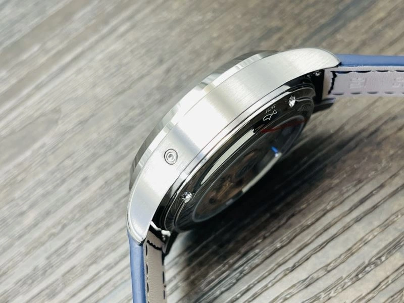 JAEGER-LECOULTRE Watches FashionForward 186141