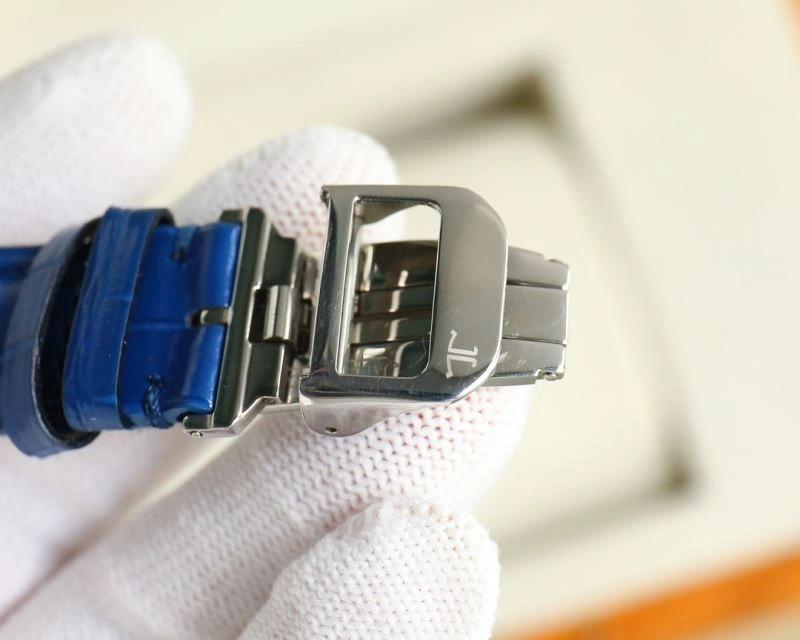 Sporty JAEGER-LECOULTRE Watches 186052