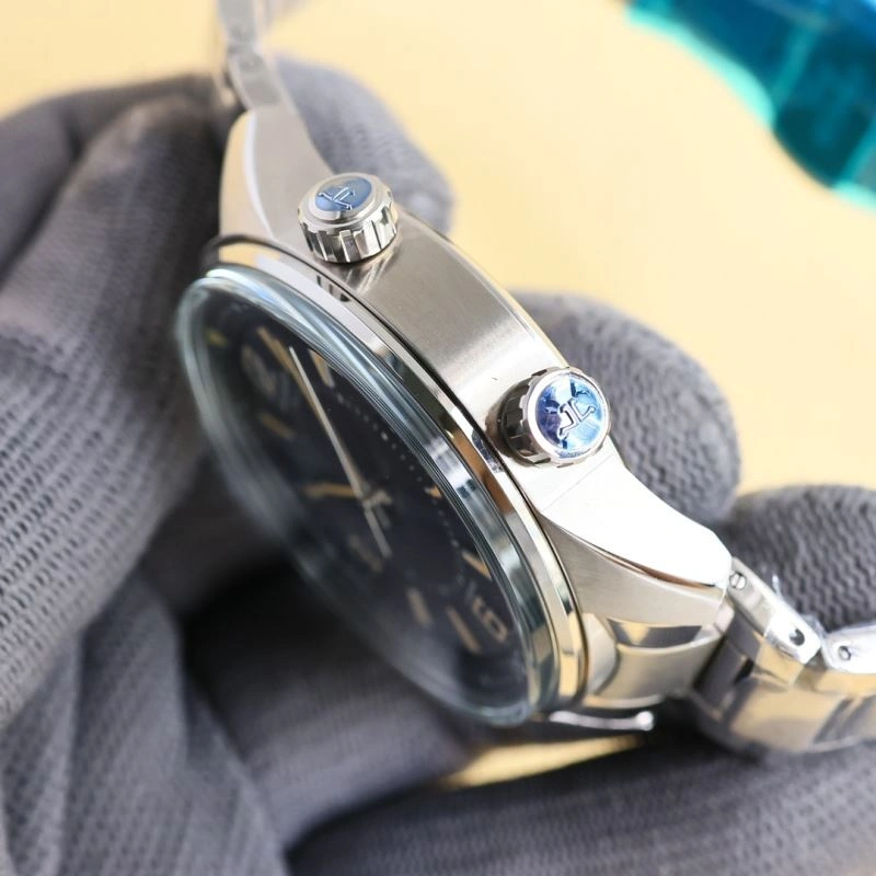 JAEGER-LECOULTRE Watches GoAnywhere 185892