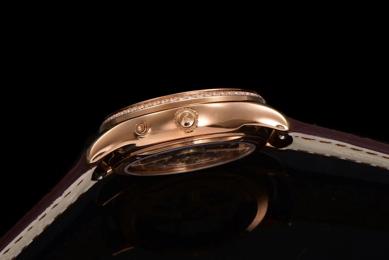 JAEGER-LECOULTRE Watches Upgraded 185874