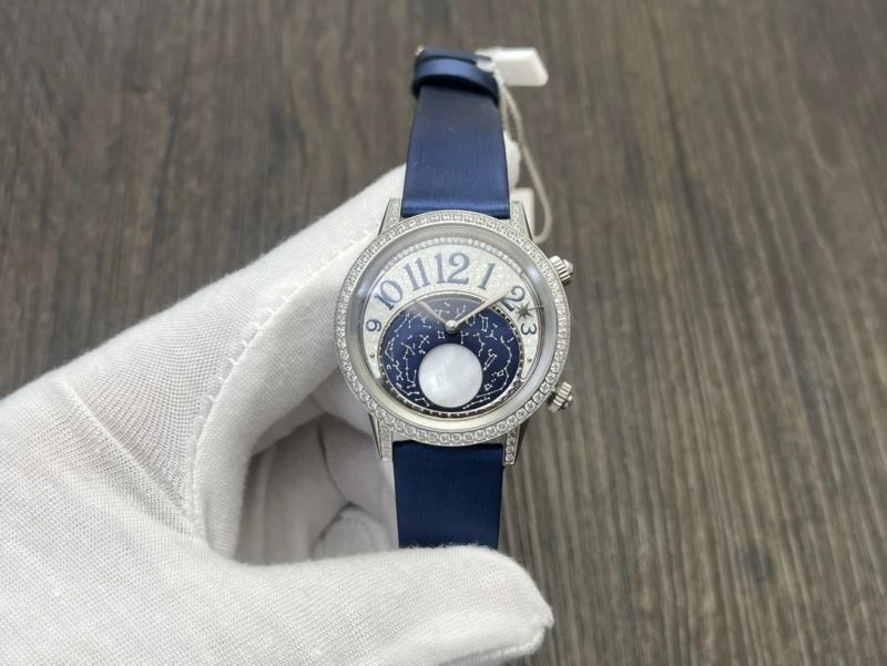 Bold JAEGER-LECOULTRE Watches 185856