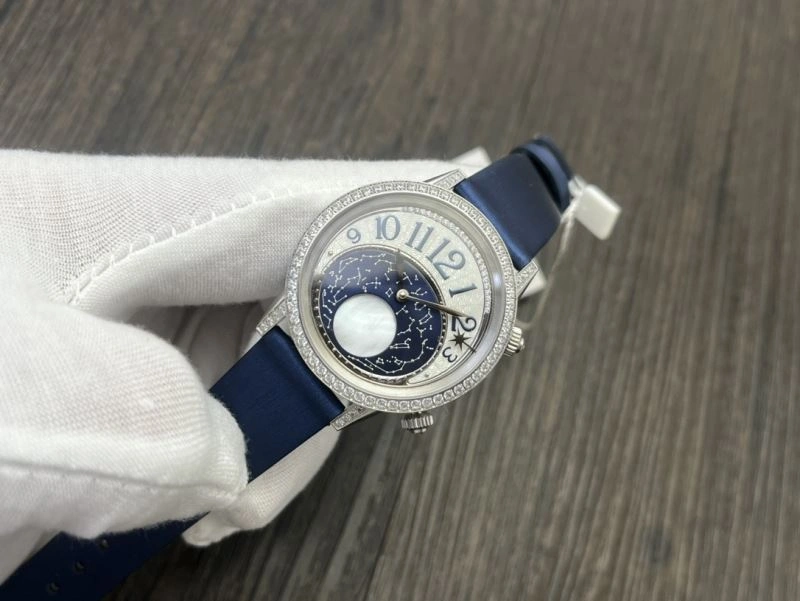 Bold JAEGER-LECOULTRE Watches 185856