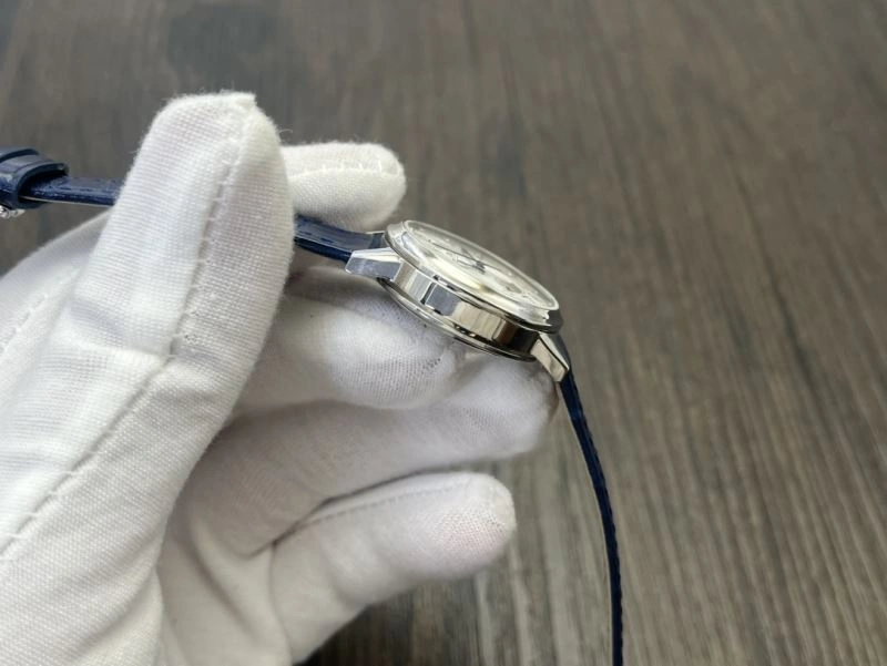 Classic JAEGER-LECOULTRE Watches 185850