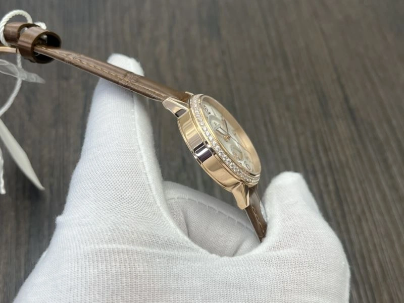 Compact JAEGER-LECOULTRE Watches 185841
