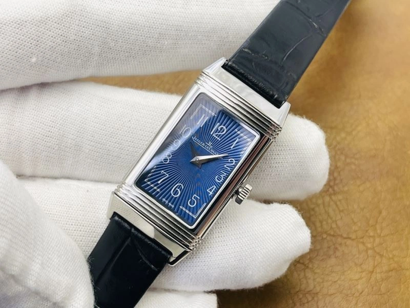 Vibrant JAEGER-LECOULTRE Watches 185825