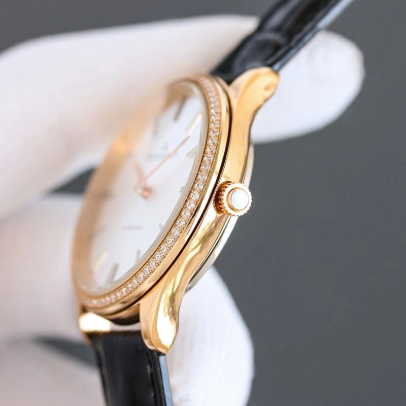 Effortless JAEGER-LECOULTRE Watches 185789
