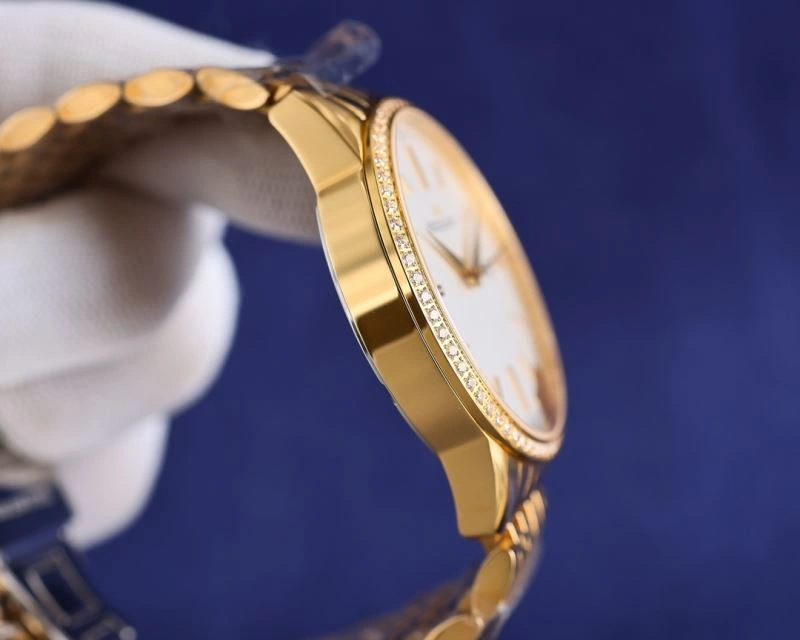 JAEGER-LECOULTRE Watches EyeCatching 185971
