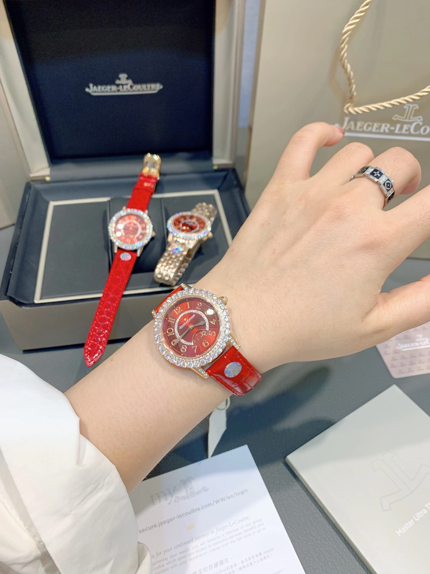 Trendsetting JAEGER-LECOULTRE Watches 185955