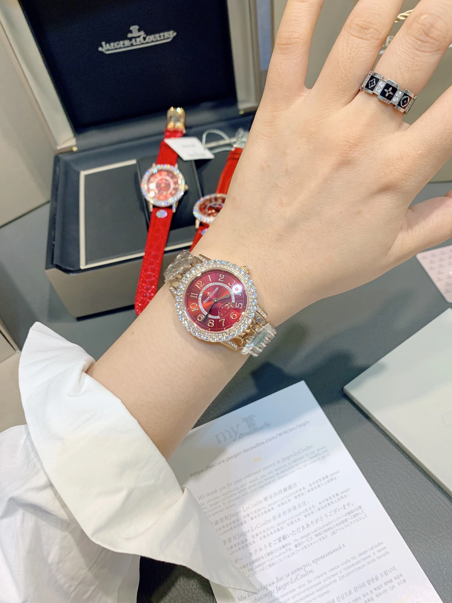 Trendsetting JAEGER-LECOULTRE Watches 185955