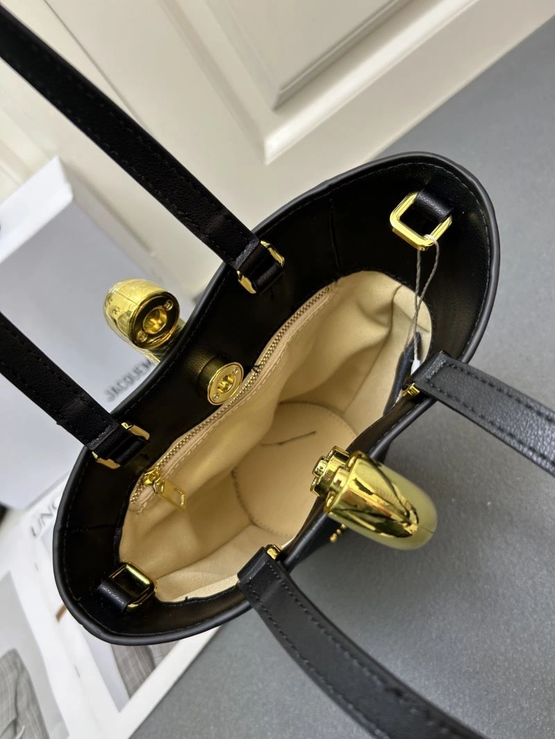Stylish Jacquemus Bucket Bags 83945