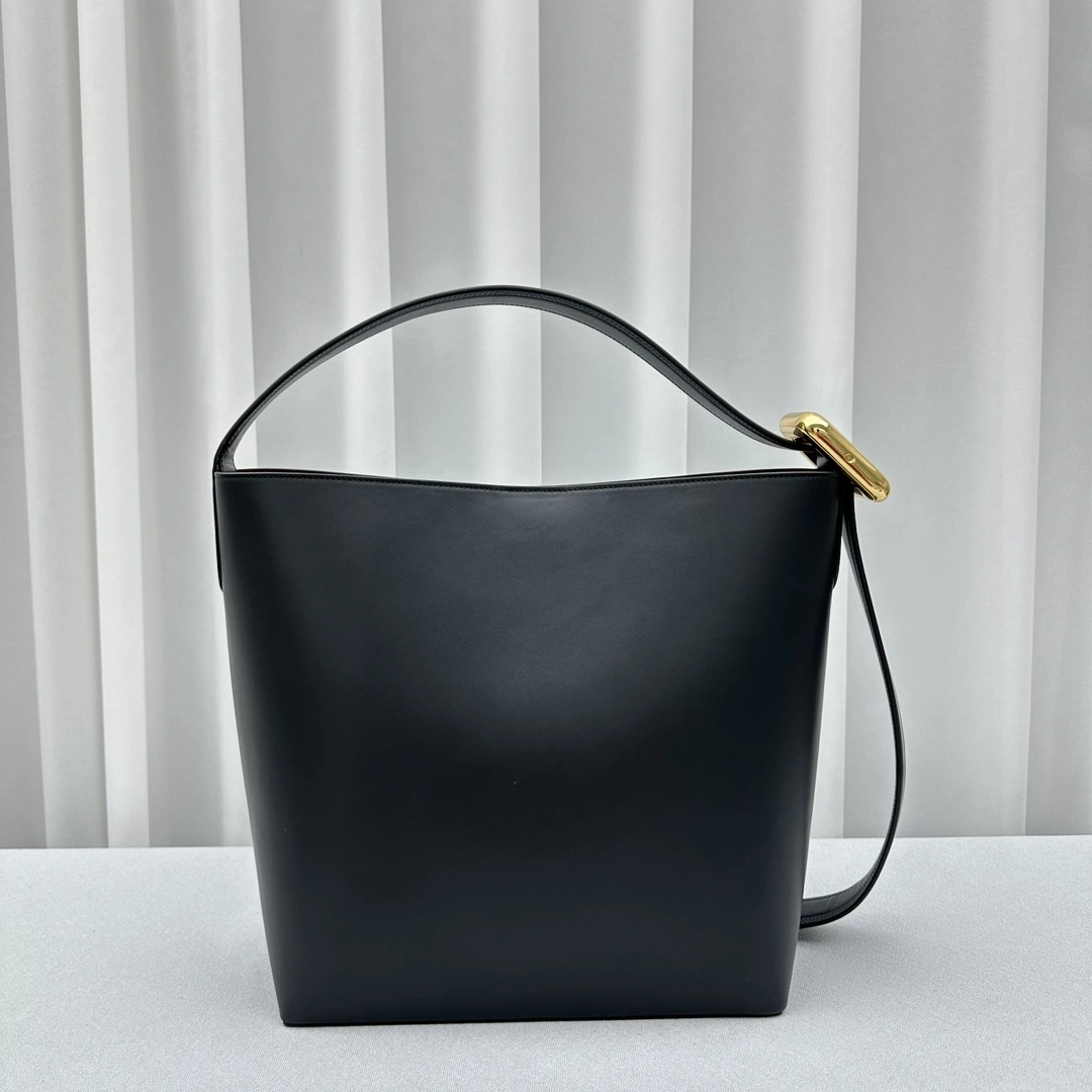 Jacquemus Bucket Bags DailyWear 69663