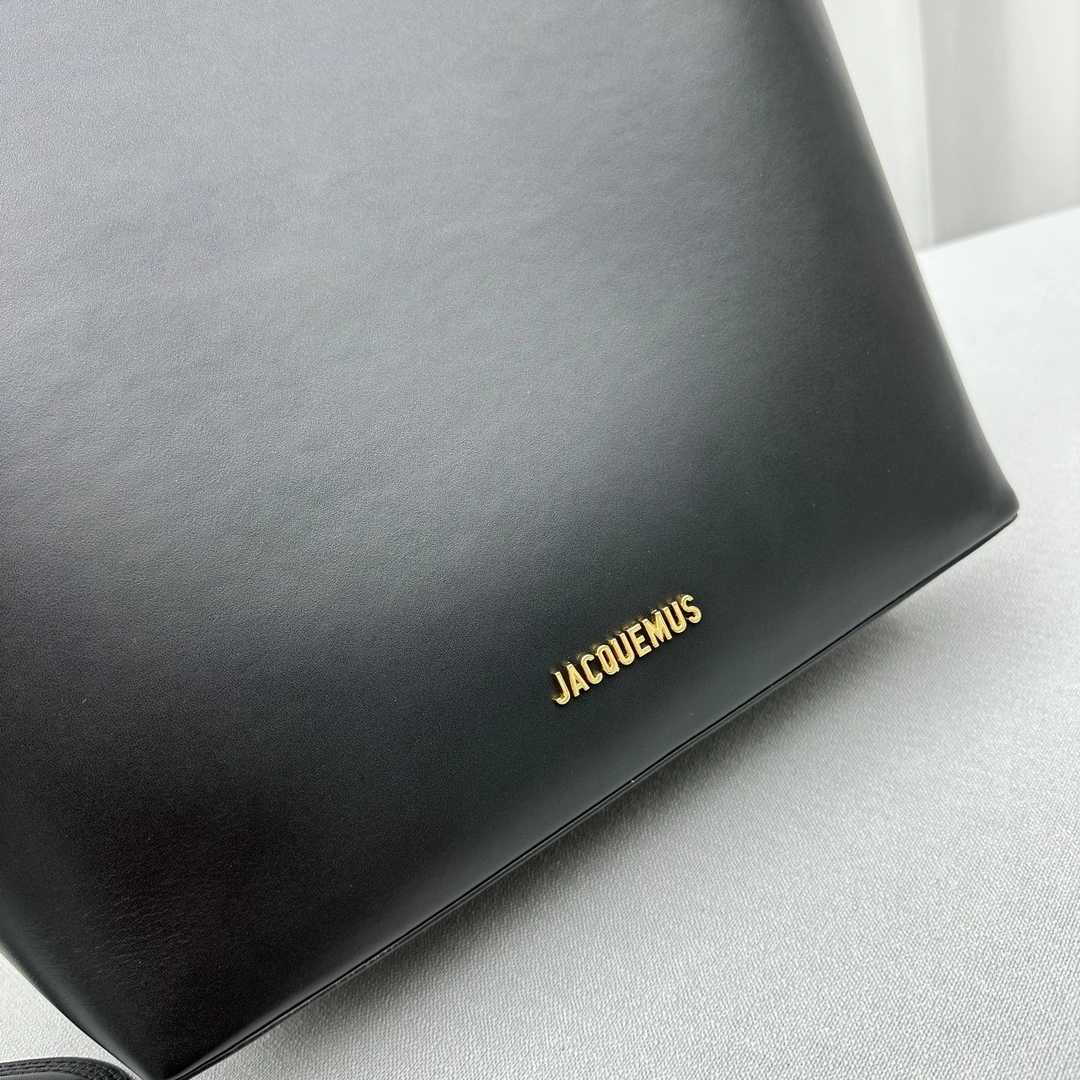 Jacquemus Bucket Bags DailyWear 69663
