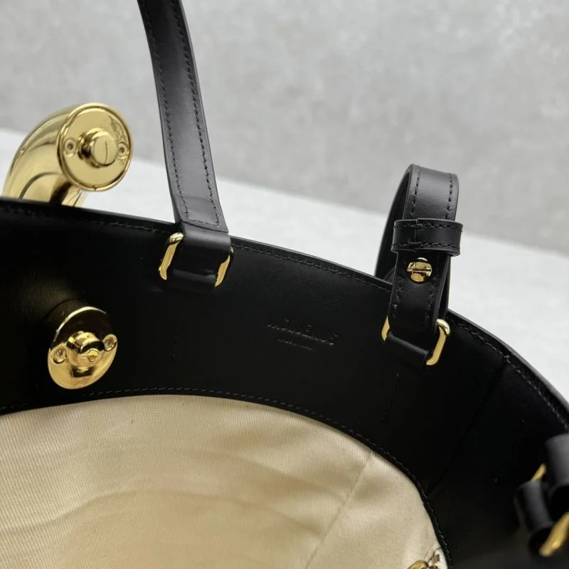 FreshLook Jacquemus Bucket Bags 55760